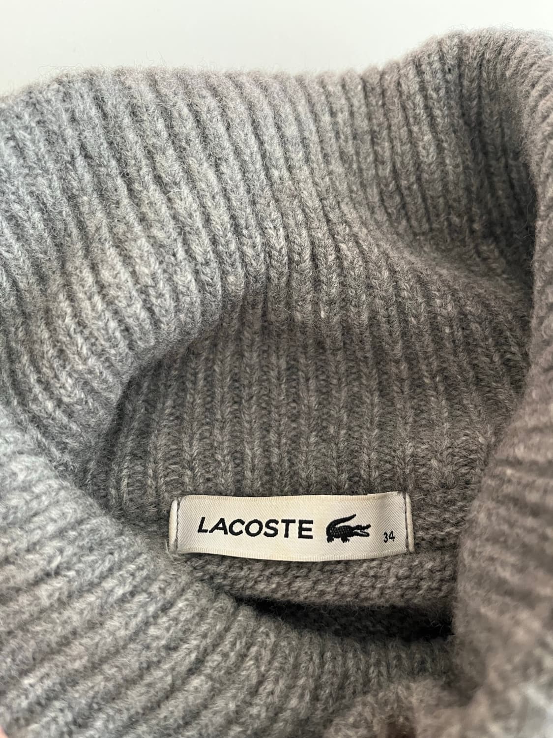 34) 라코스테 터틀넥 니트 원피스 그레이 상품이미지4