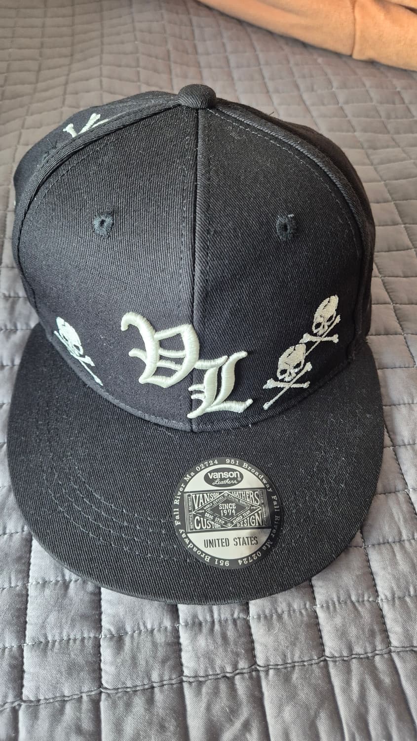 벤슨 해골 자수 캡 판매 상품이미지1