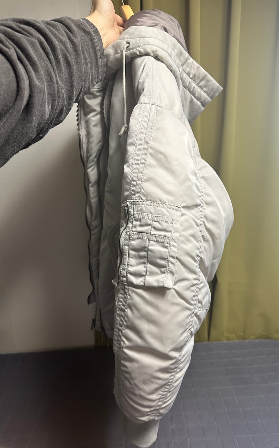 송지오옴므 MA-1 패딩, 사이즈 100~105, 샌드베이지 상품이미지7