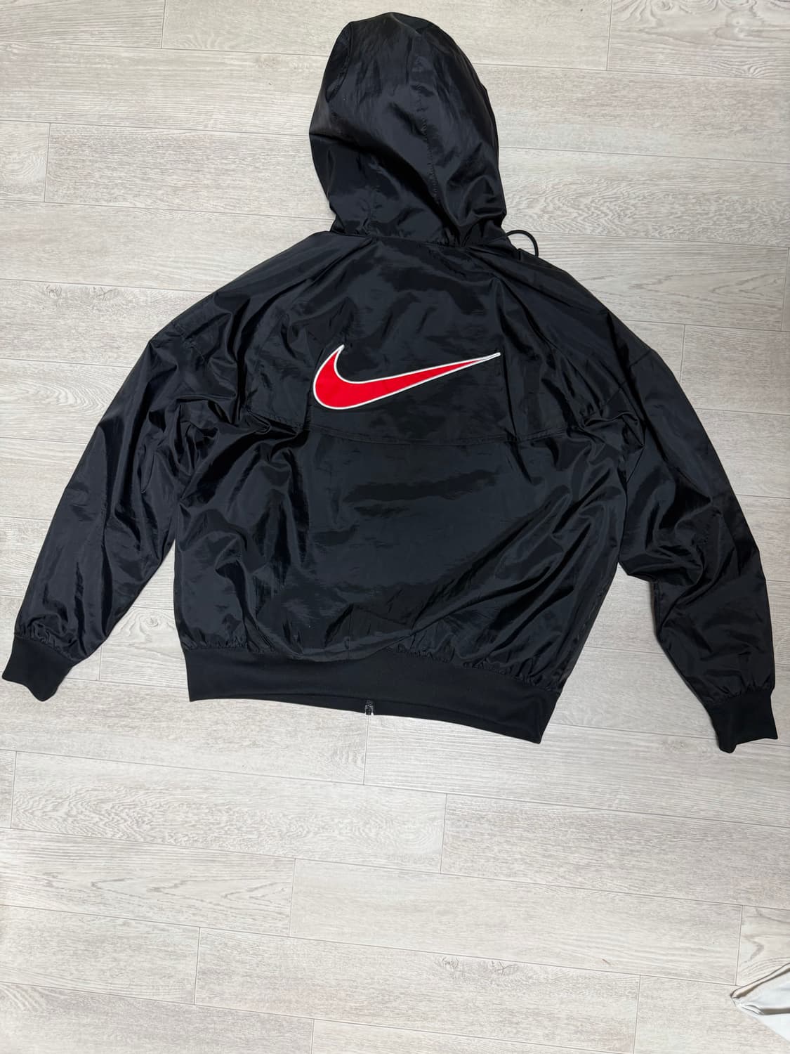 나이키 바람막이 상품이미지2