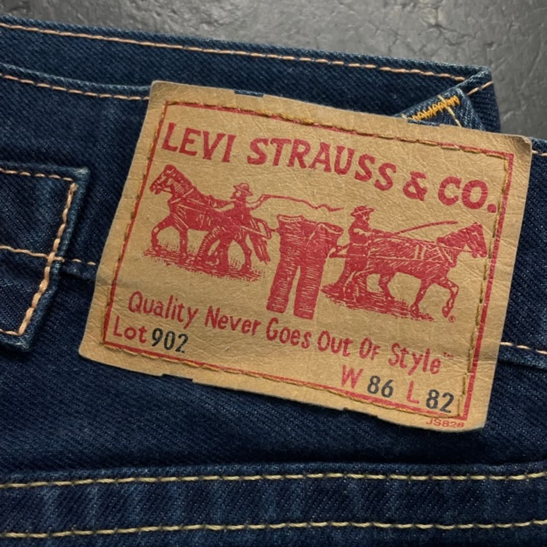 34 리바이스 902 신치백 청바지 상품이미지5