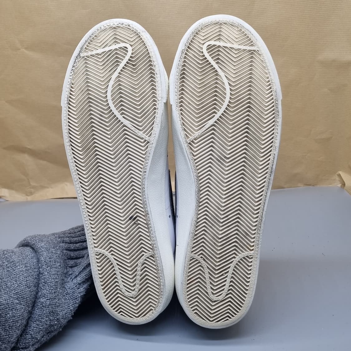 나이키 블레이저 로우 77 남성운동화275 상품이미지3