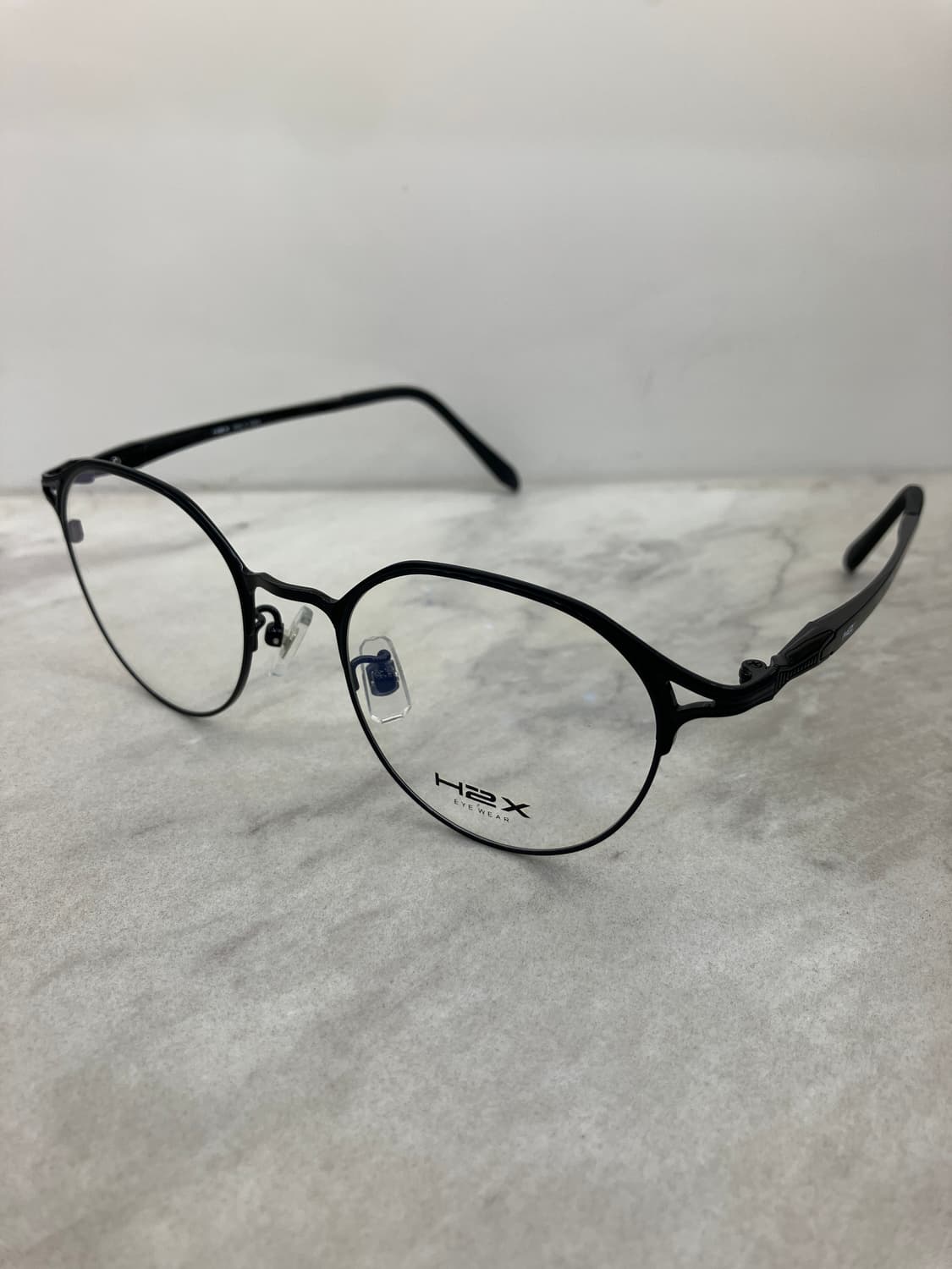 B36 H2X 블랙 라운드 메탈테 안경(17g) 상품이미지9