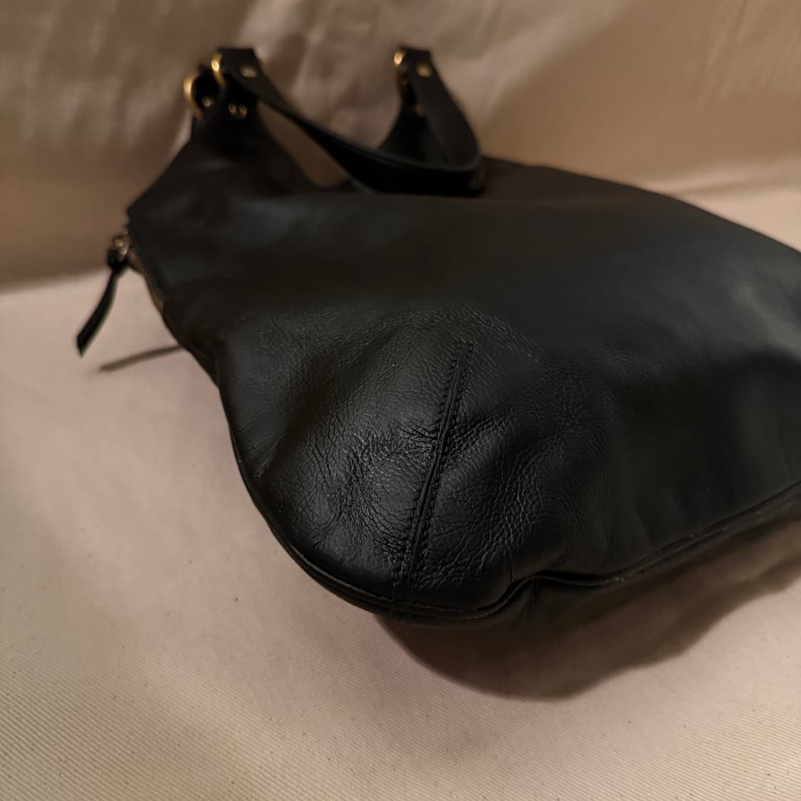 입생로랑 메트로폴리스 숄더백 상품이미지5