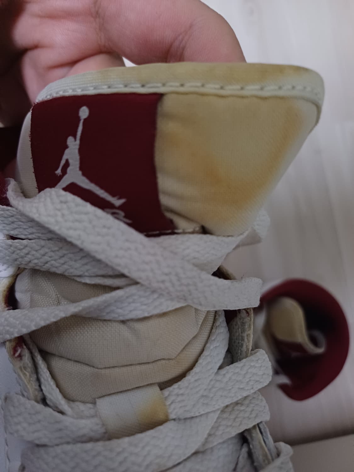 조던 1 미드 챔피언쉽 레드 상품이미지4