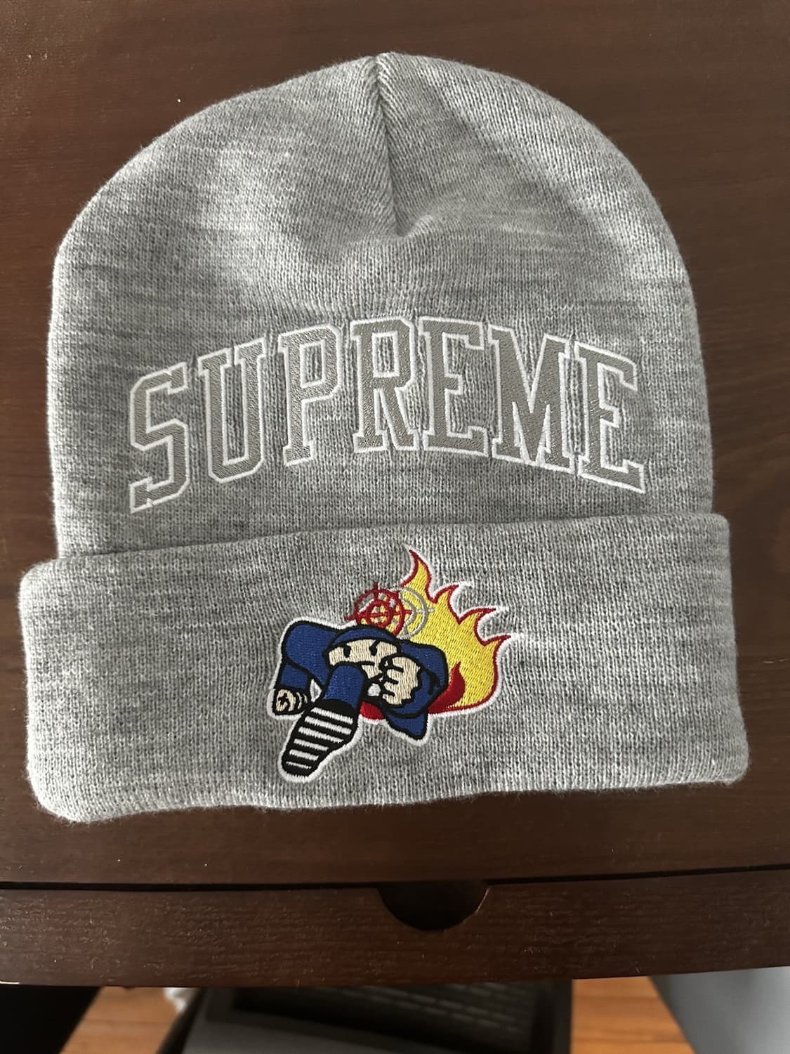 슈프림 오버다이드 비니 퓨처라 캐릭터 상품이미지1