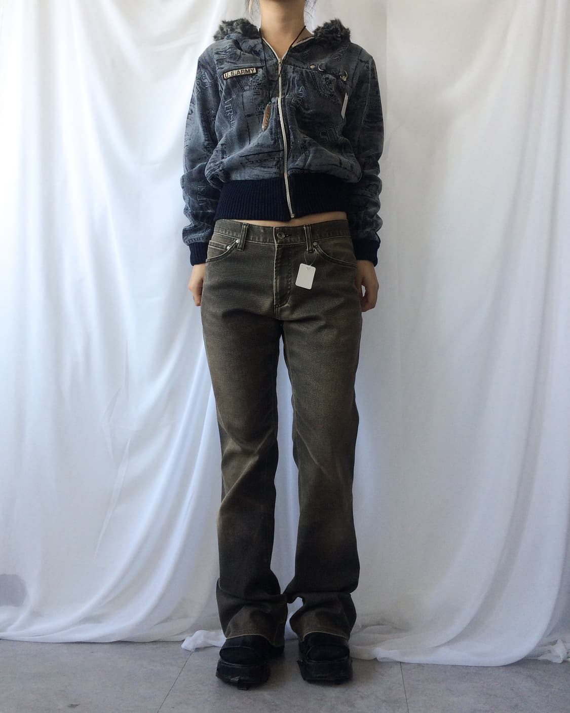 Fake fur hood short zip up 상품이미지5