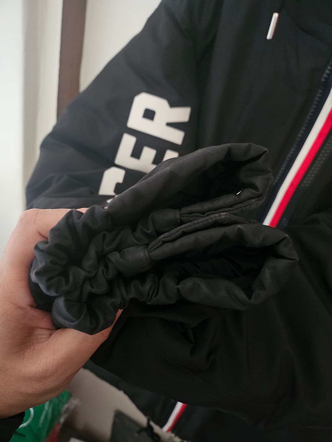 몽클레어 샤르니에 롱패딩 2사이즈(105) 상품이미지5