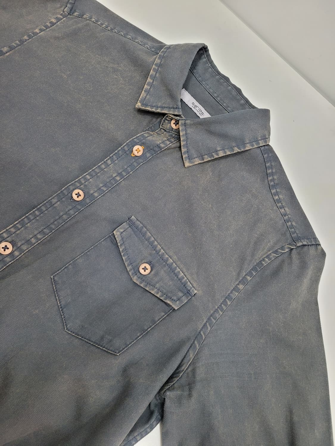 Series 시리즈 가먼트다잉 네츄럴 워싱 셔츠 / 남 95 BL
 상품이미지4