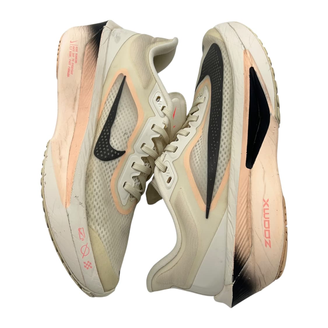 255 W 나이키 줌 플라이6 페일 아이보리 크림슨 틴트 상품이미지3