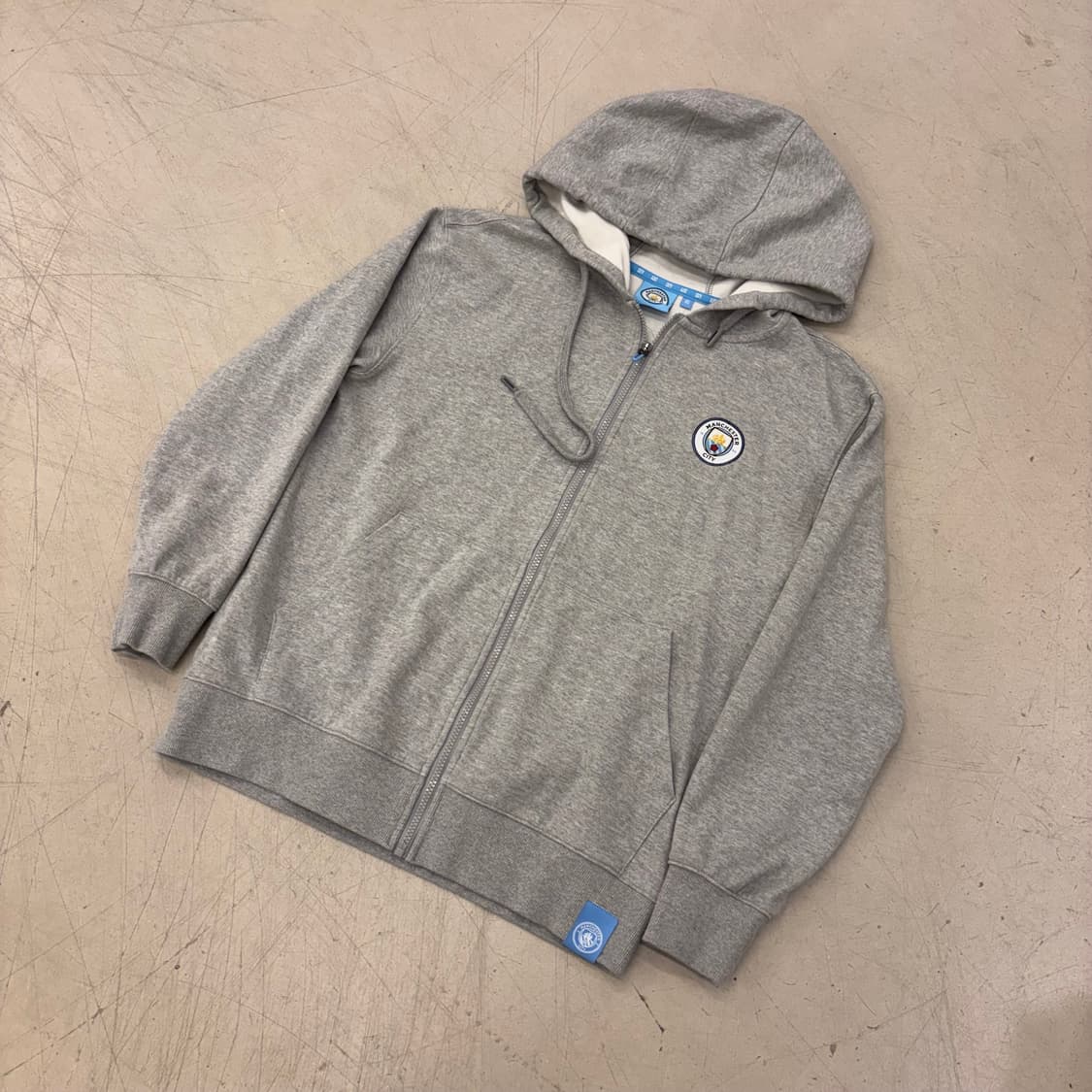 맨체스터 시티 빅로고 그레이 후드집업 상품이미지1