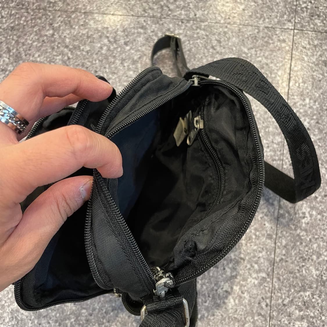 디키즈 크로스백 상품이미지5