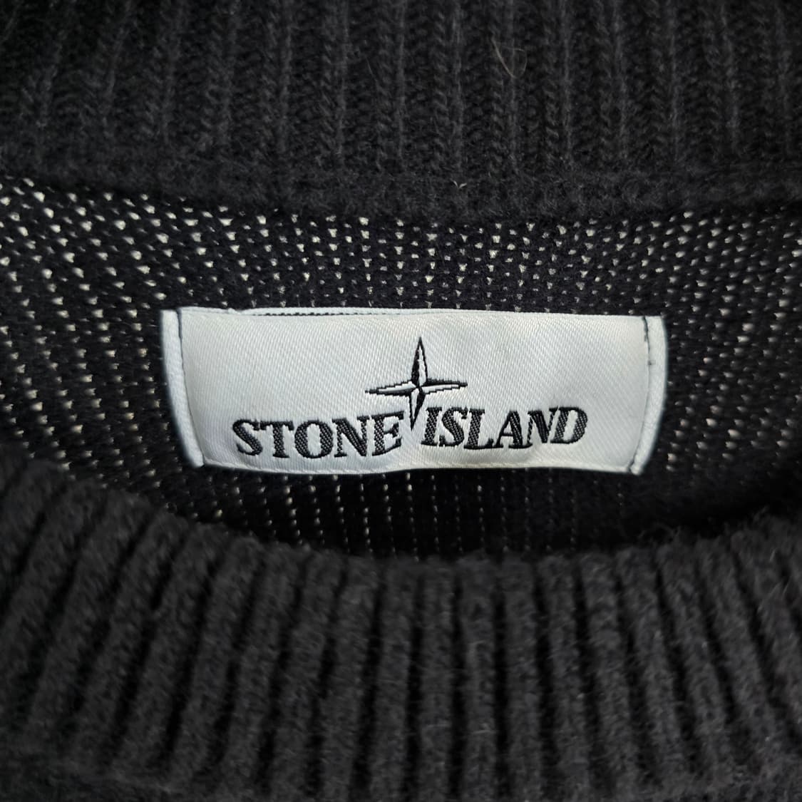 스톤아일랜드 램스울 니트 m사이즈 95 판매 상품이미지2