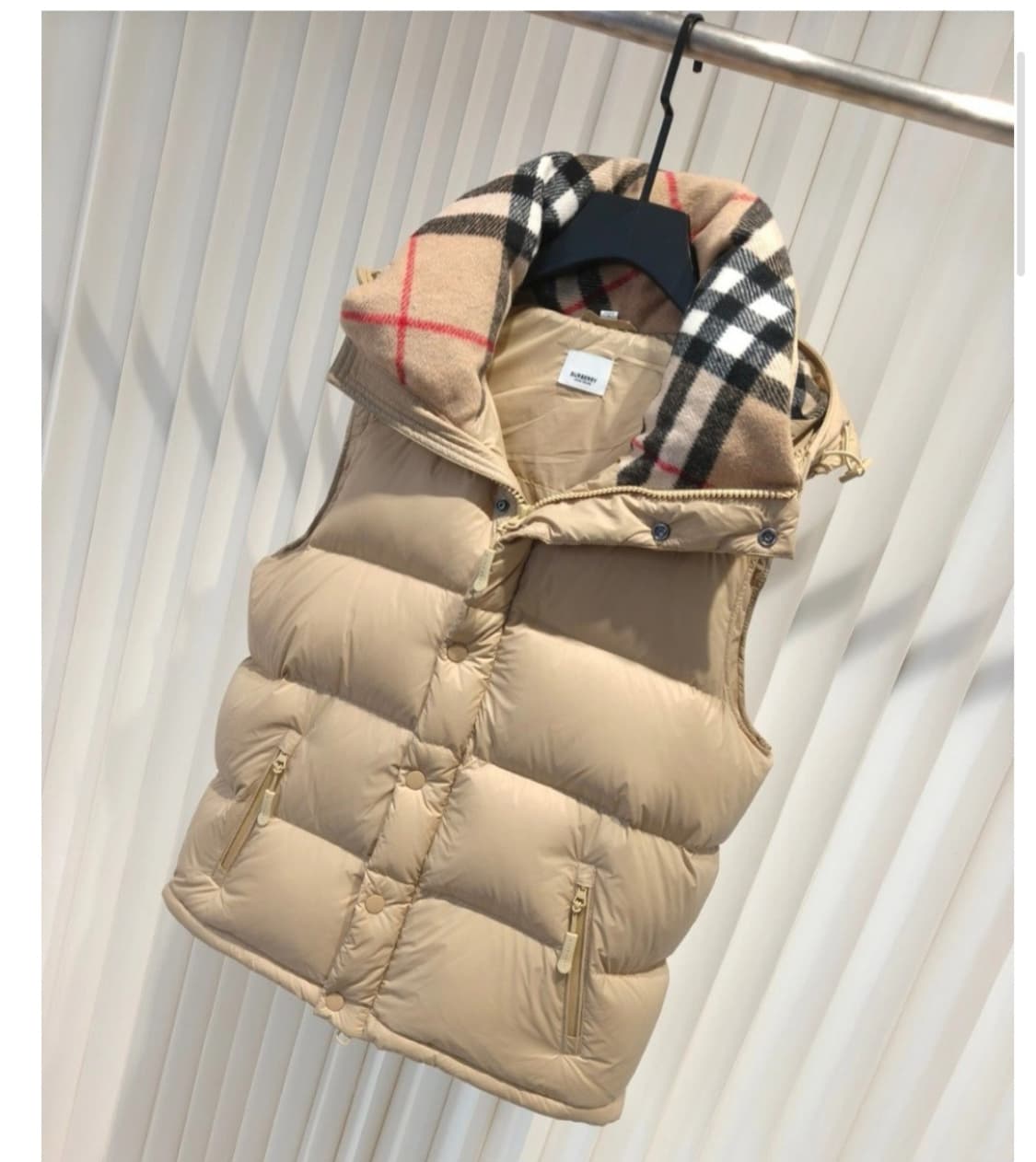 7/16 버버리 런던 디태처블 슬리브 후드 푸퍼 패딩 3XL 상품이미지10