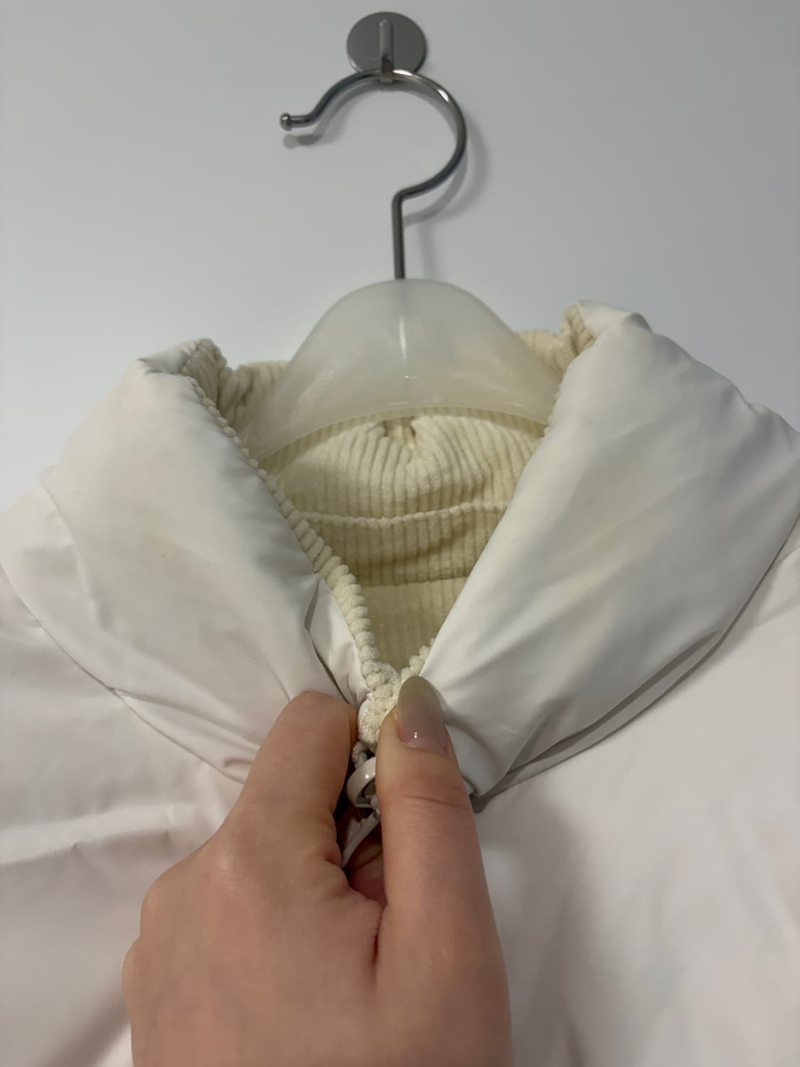 비지터뮤지엄x마뗑킴 패딩 m 풀박 상품이미지3