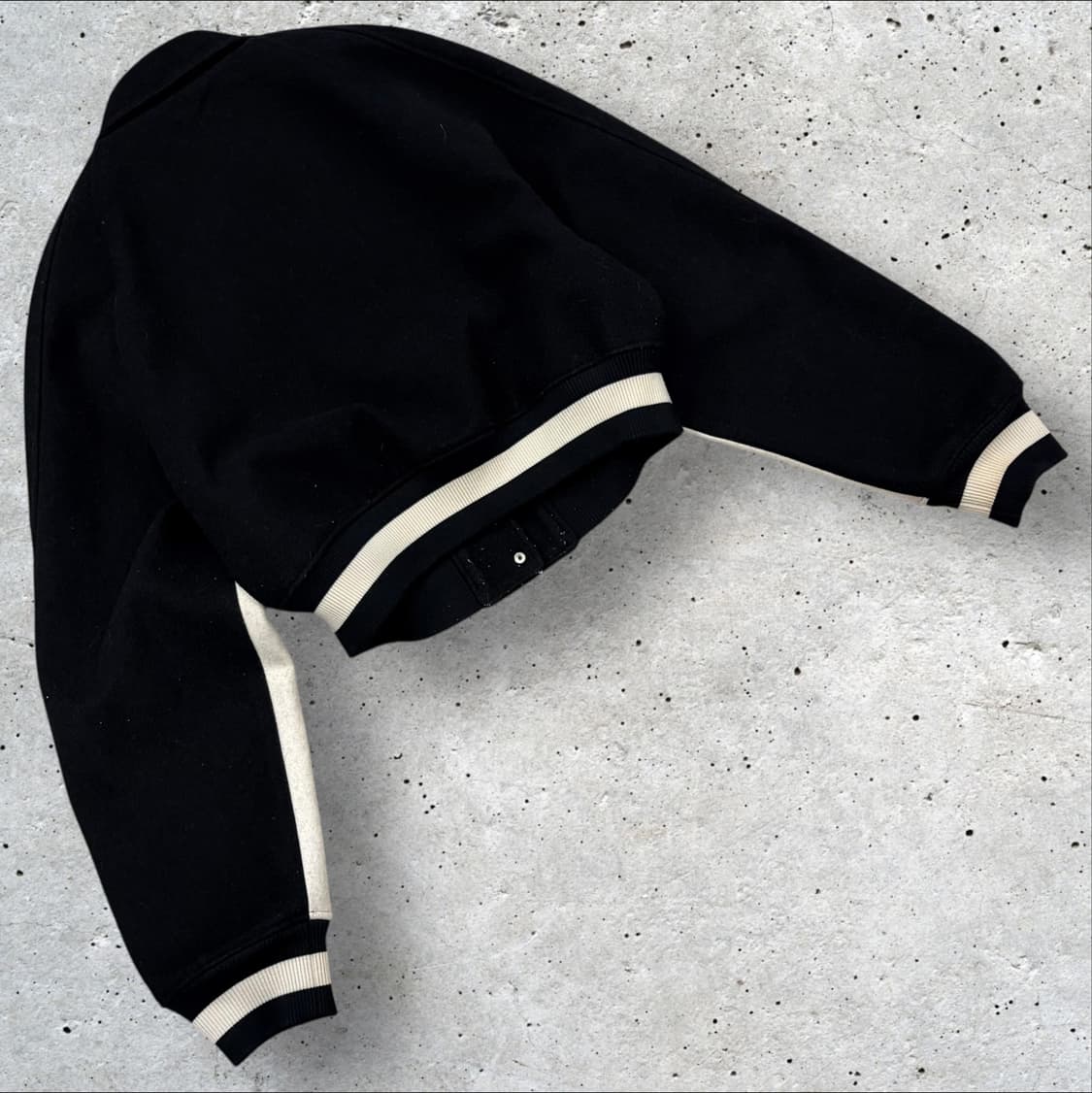 [M] 0!0i 오아이 스튜디오 크롭 야구 점퍼 블랙/아이보리 D259 상품이미지2