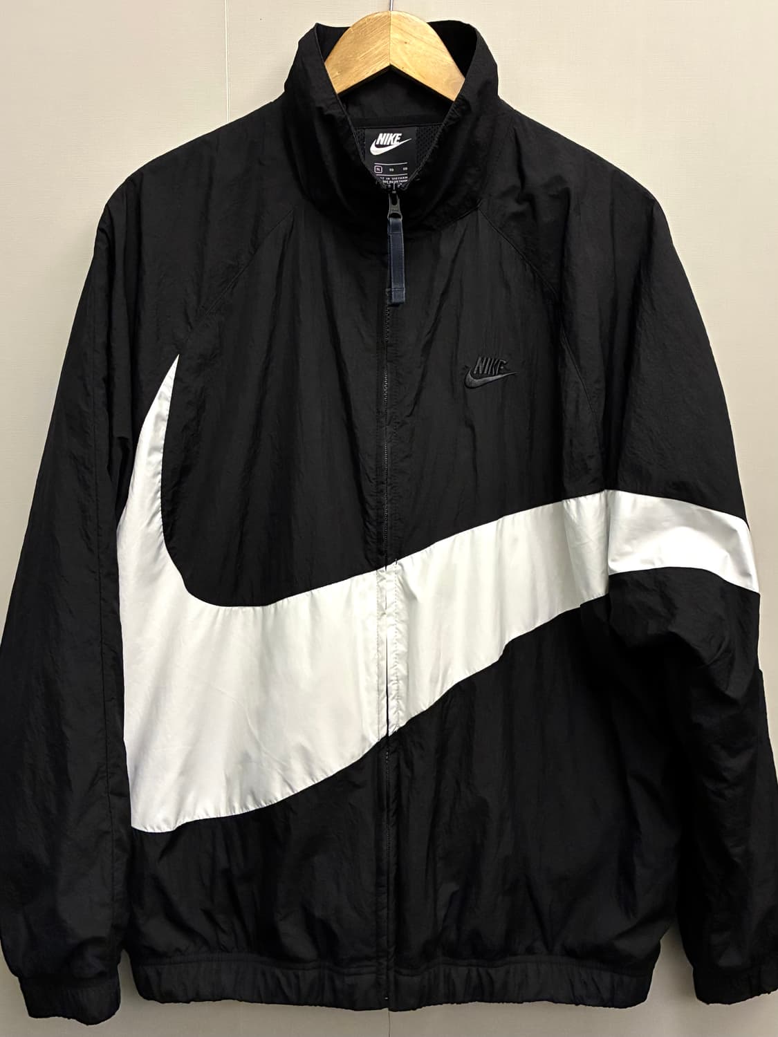 (XL)나이키 빅스우시 우븐 블랙 나일론 바람막이자켓  나이키 빅스우시  상품이미지1