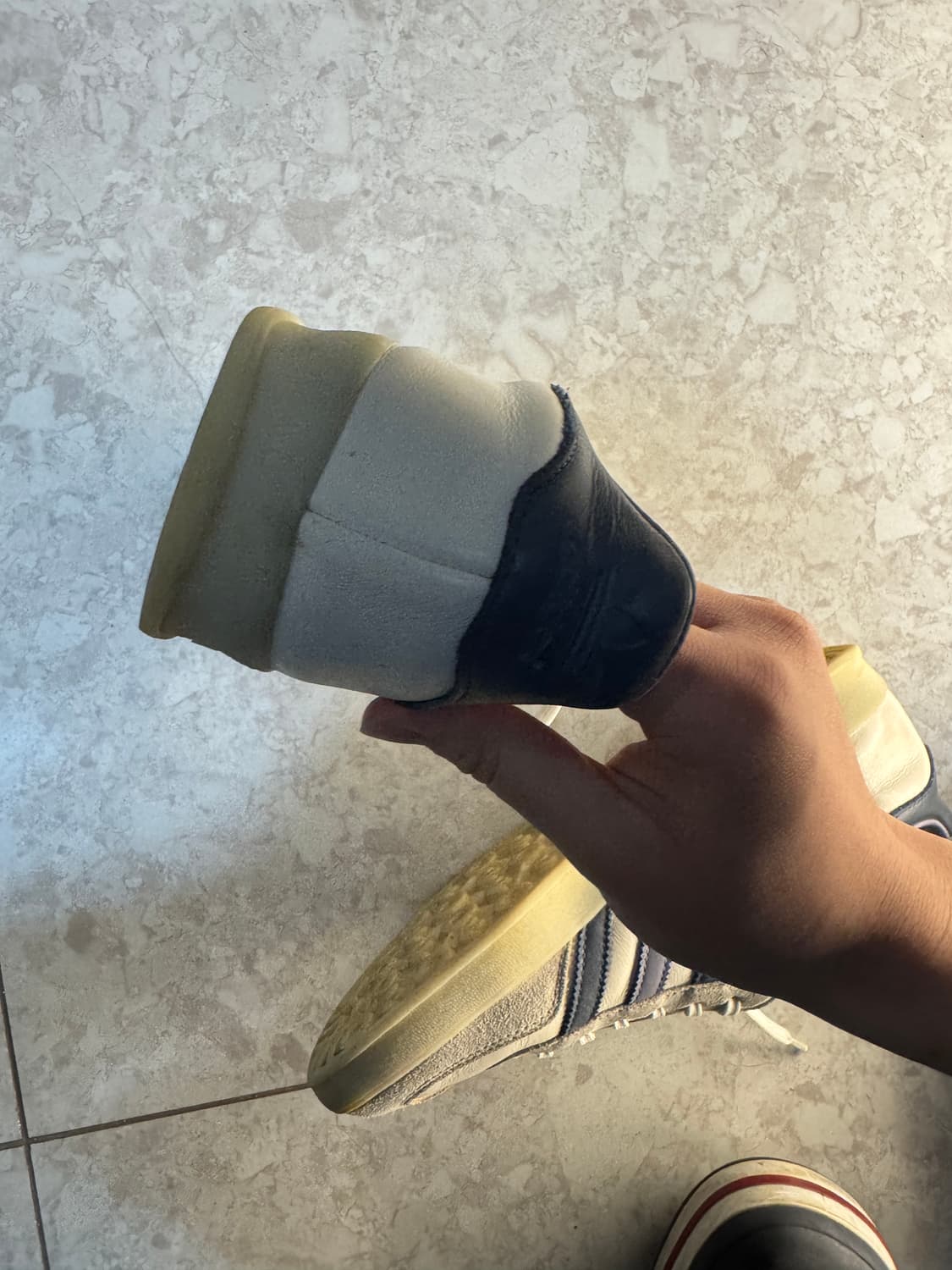 아디다스 가젤 인도어 코어 화이트 프리러브 잉크 290 상품이미지7