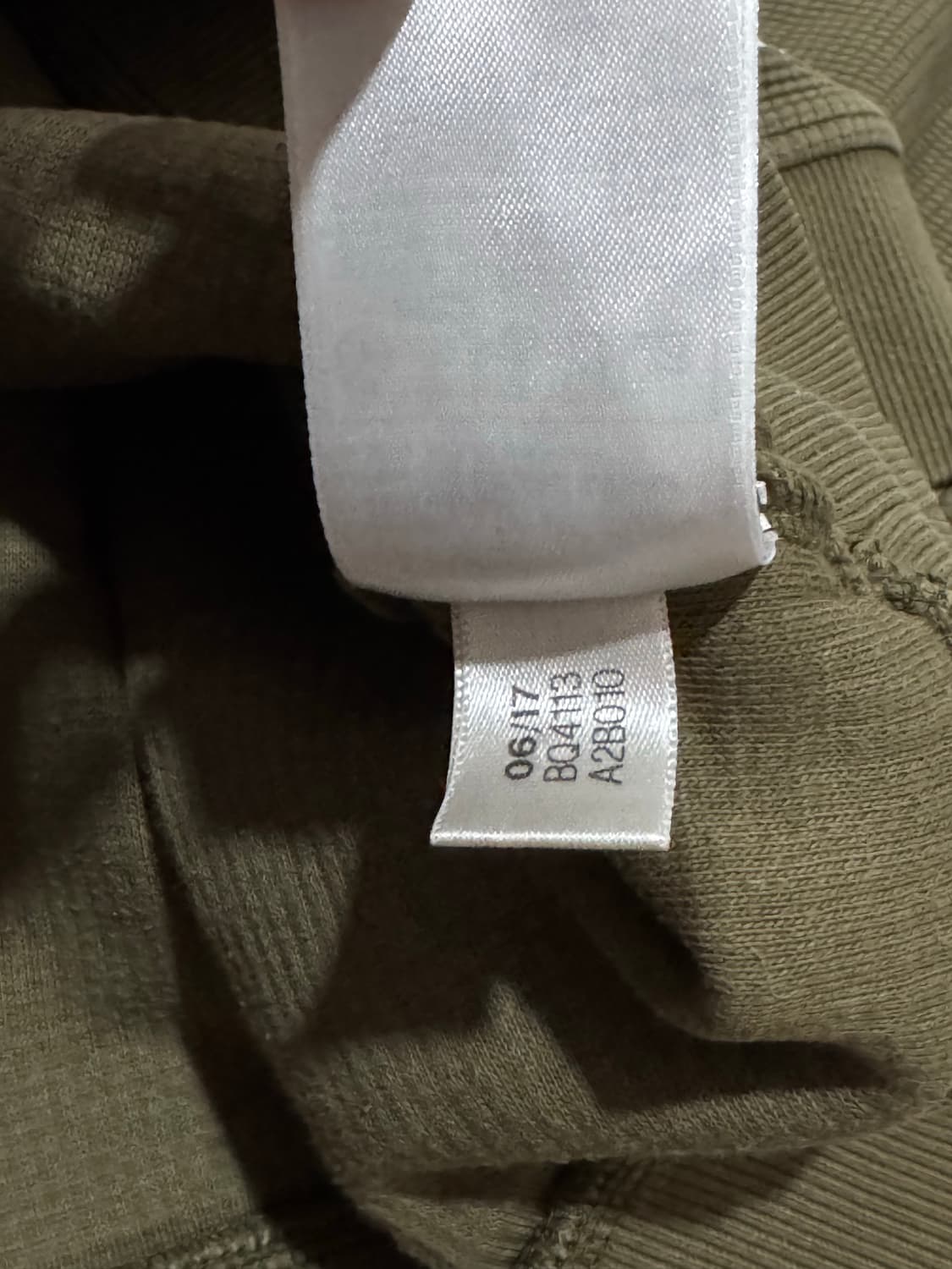 아디다스x 화이트 마운티니어링 크루넥 스웻셔츠 상품이미지5