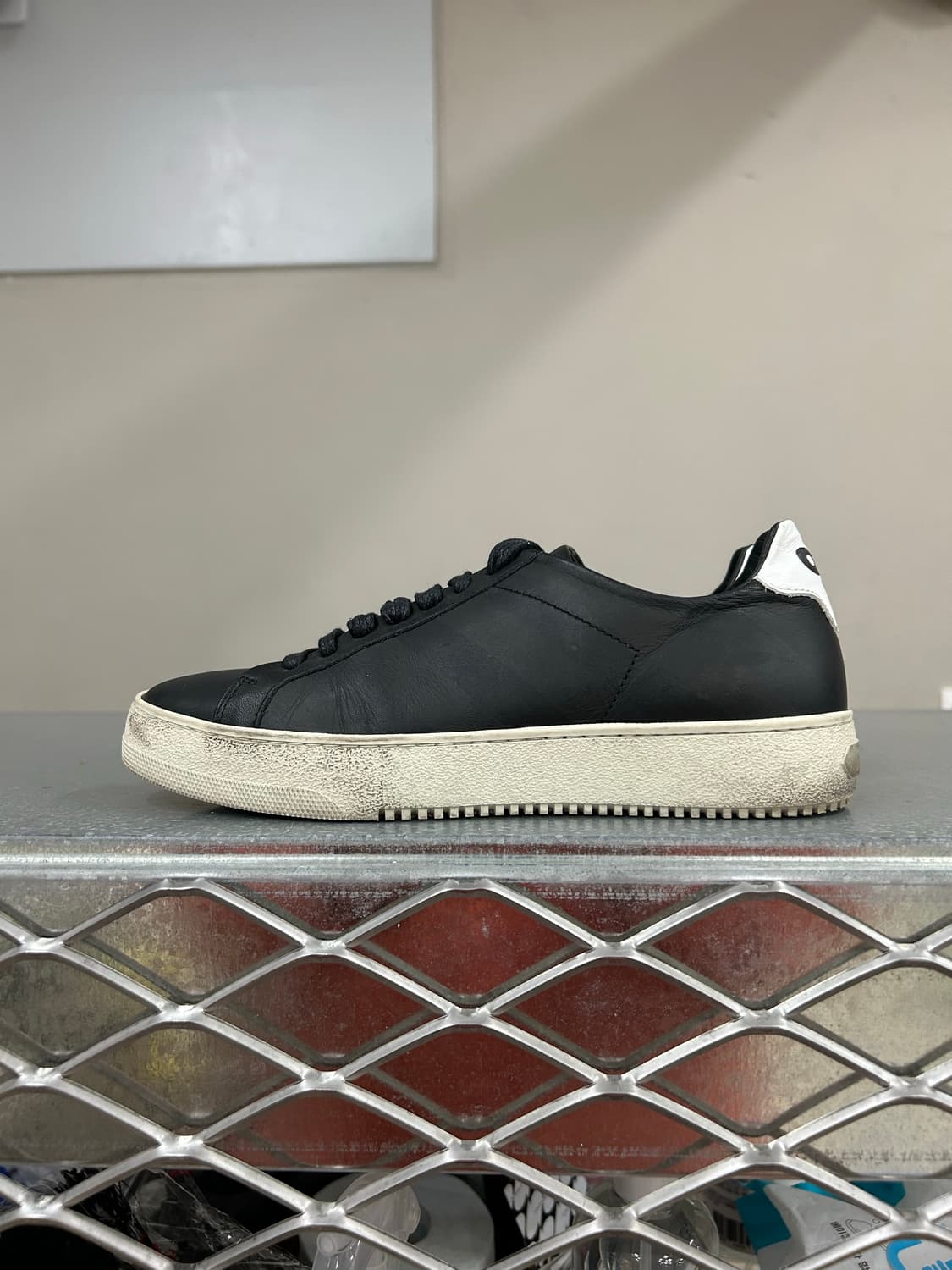 오프화이트 로우탑 레더 스니커즈 35 상품이미지1