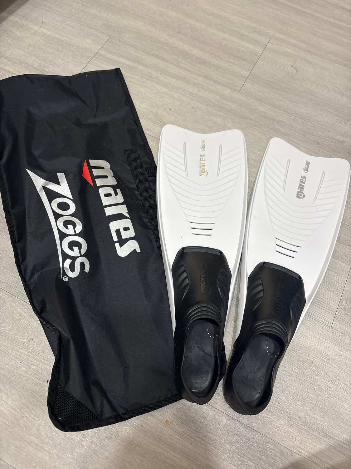 새상품) 마레스 뉴클리퍼 오리발 롱핀 화이트 EU 35-36 상품이미지1