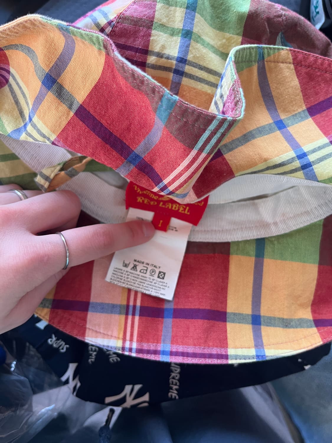 비비안웨스트우드 버킷햇 상품이미지2