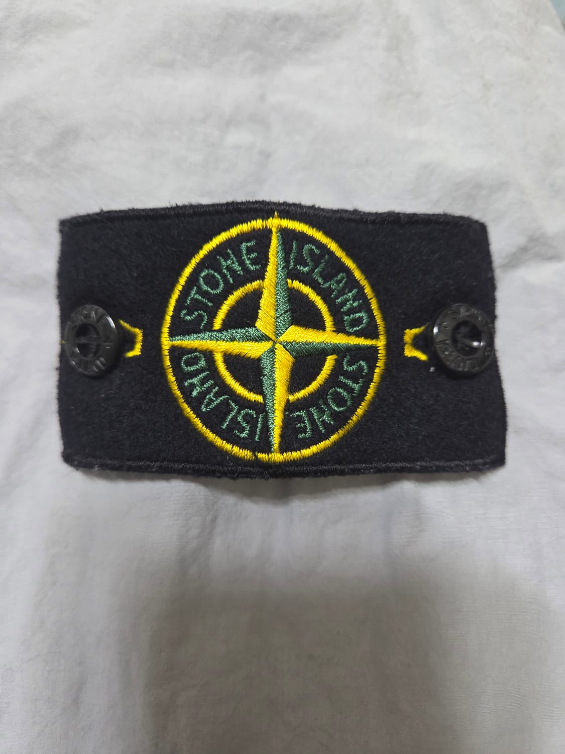 스톤아일랜드 나슬란 라이트 폴라텍 오버셔츠 (XXL) 상품이미지4