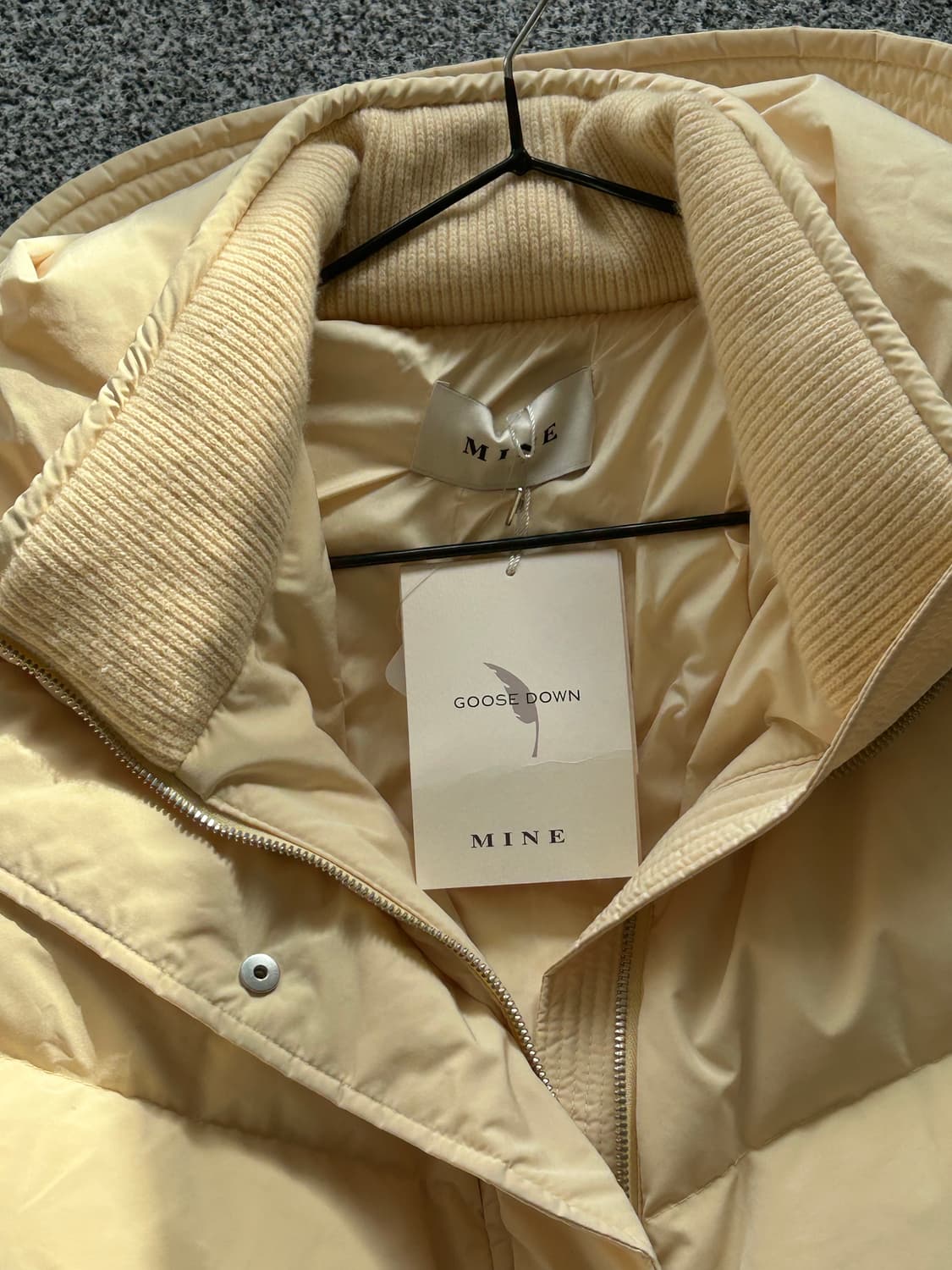 mine 구스다운 여성패딩 66사이즈 상품이미지3