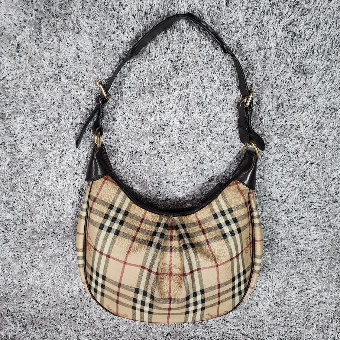 버버리 노바체크 호보백 숄더백 상품이미지1