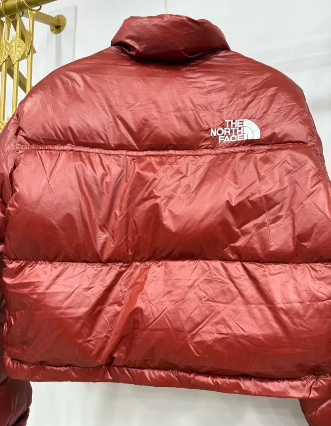 여성 700 오리털 숏패딩 레드 새상품 상품이미지3