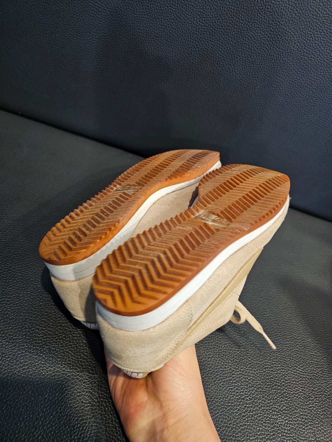 나이키 클래식 코르테즈 베이지 스웨이드 운동화 상품이미지10