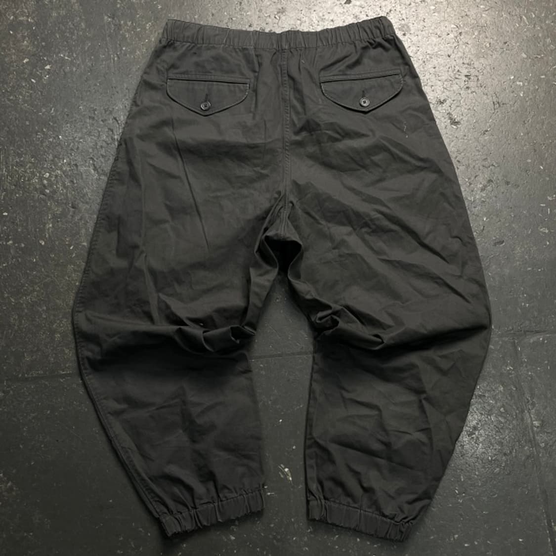 105 유니클로 U 빅포켓 조거팬츠  상품이미지4