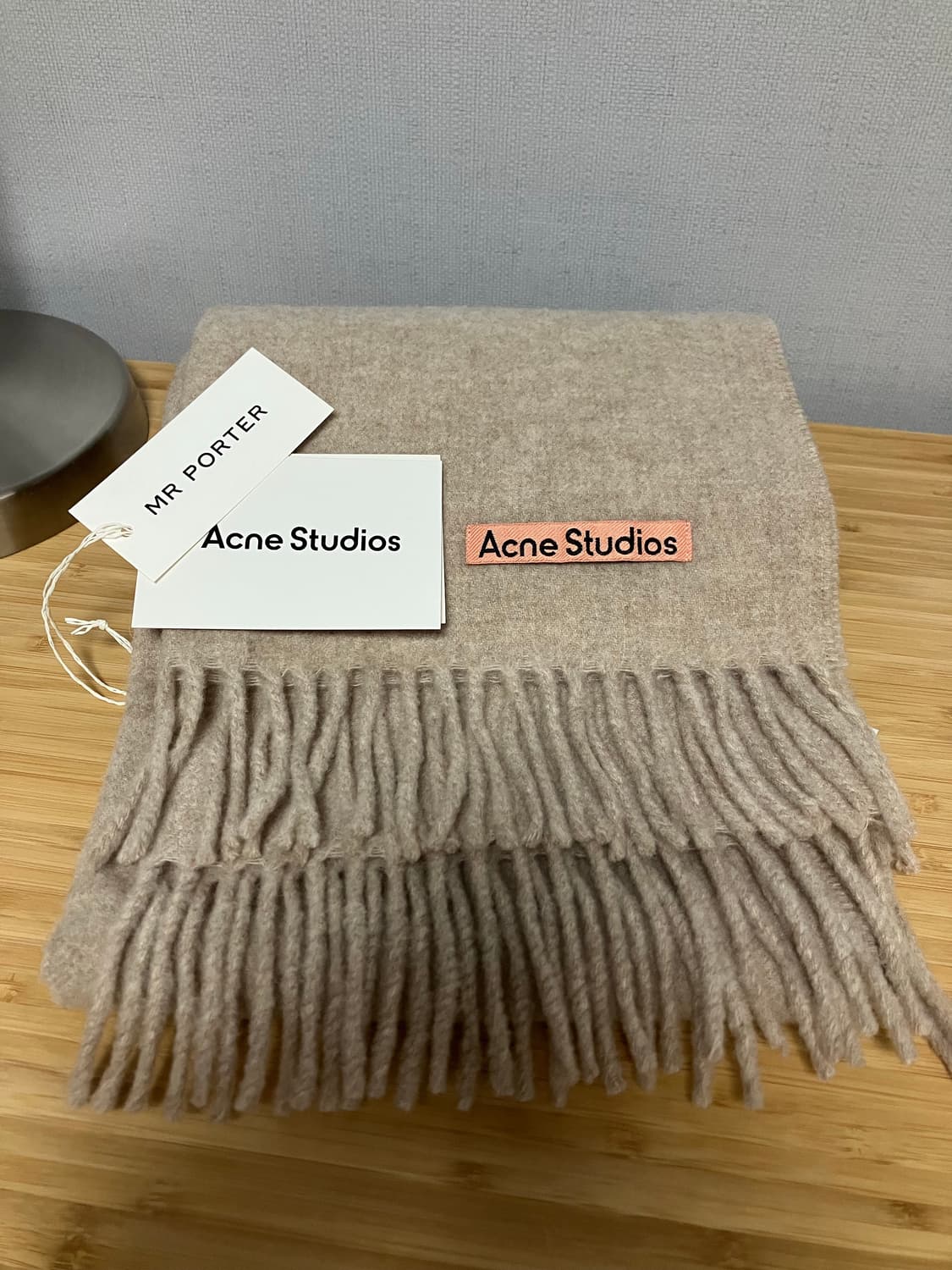 (S급) 아크네 머플러 네로우 상품이미지1