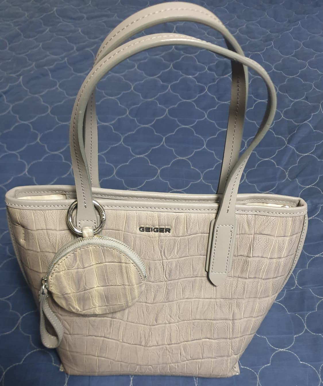 (단종매물) 가이거 누오보 가죽 도트백 얼티미트 그레이 상품이미지1