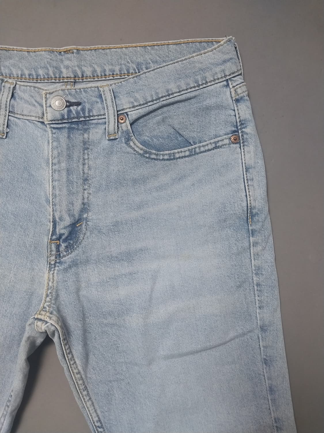 [32] 리바이스 511 연청 레이온혼방 슬림진 청바지 상품이미지4