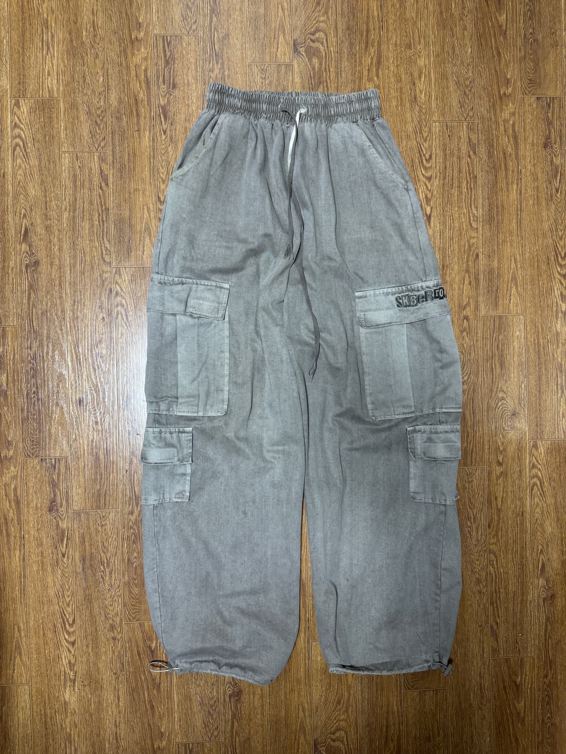 스케이터락 그레이 카고 팬츠 상품이미지2