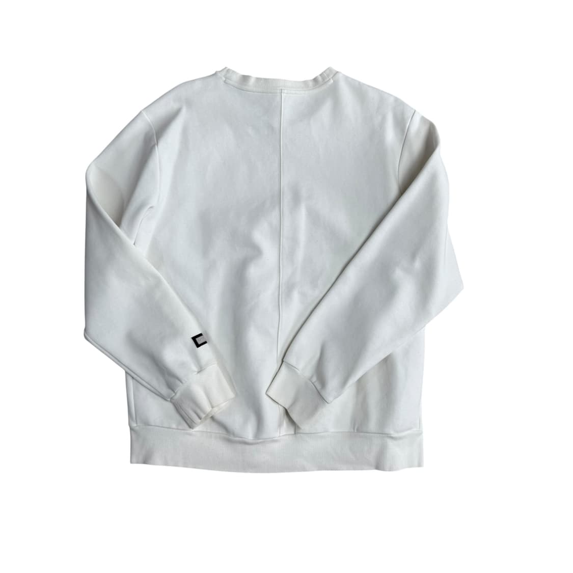 데상트 맨투맨 상품이미지3