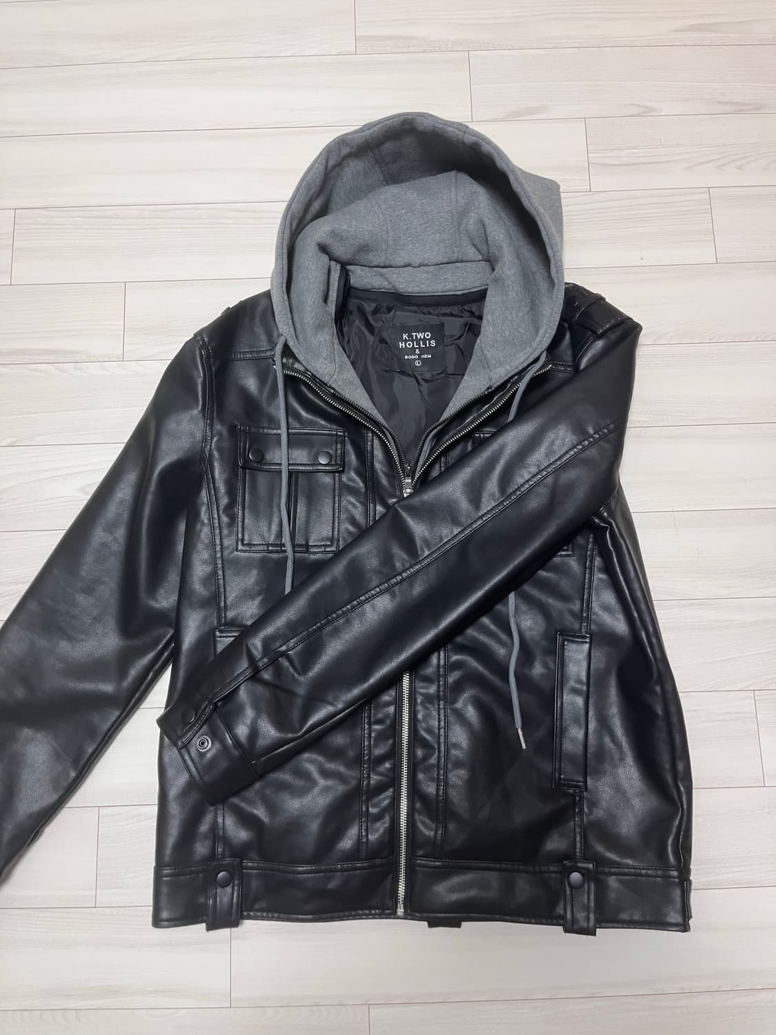 후드지퍼 포함된 가죽자켓 상품이미지3