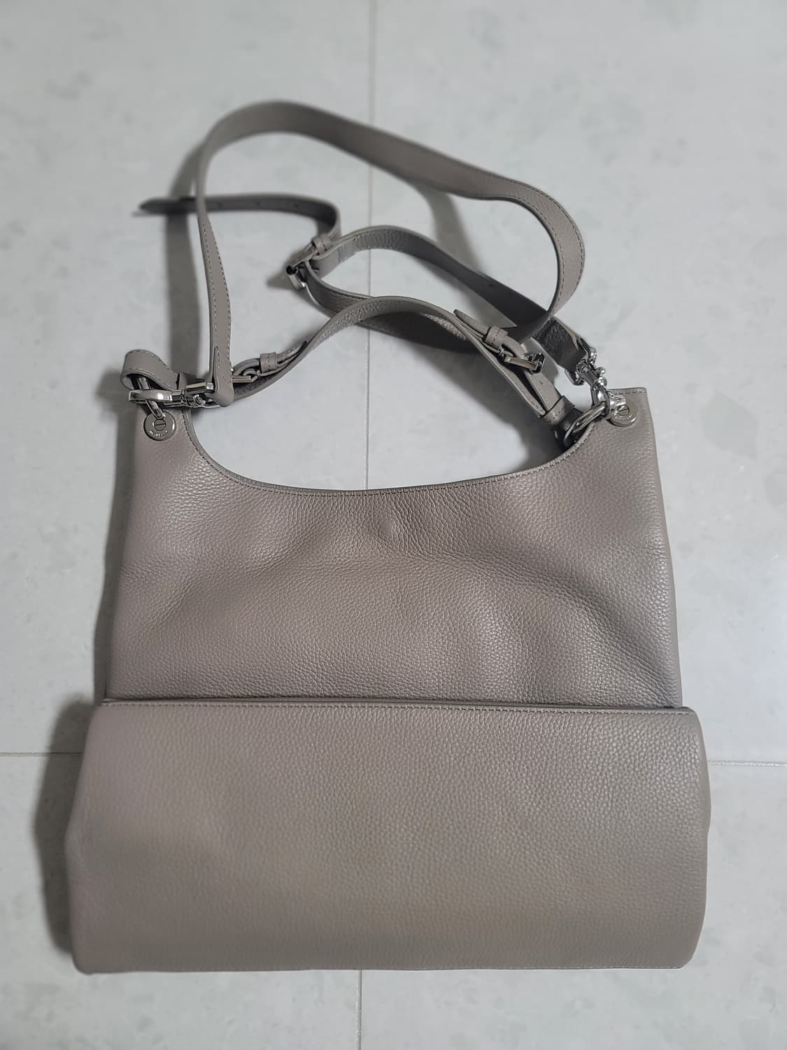 멀버리 가죽 토트백 상태굿

 상품이미지2