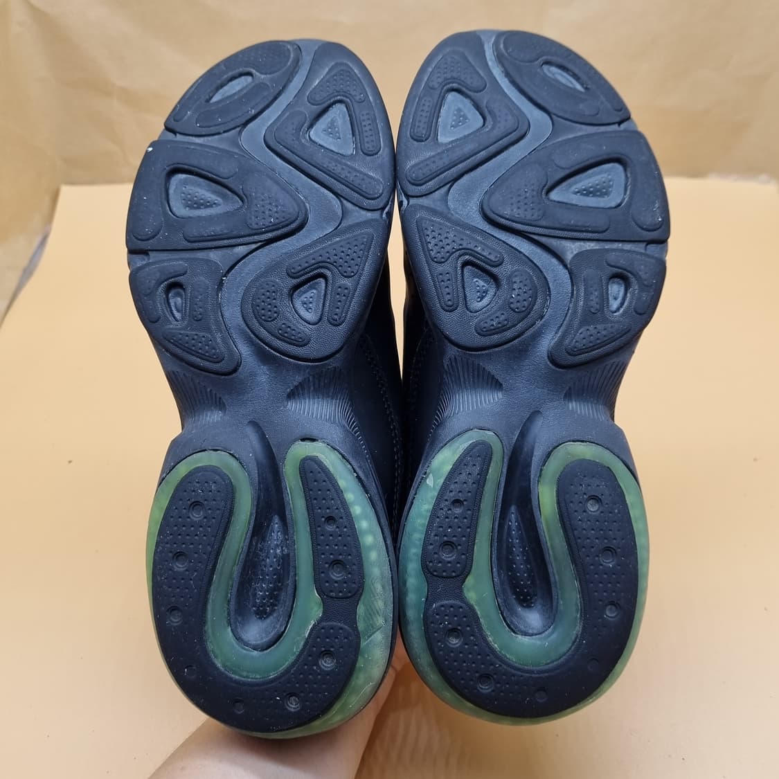 휠라 피봇 여성운동화240  상품이미지3