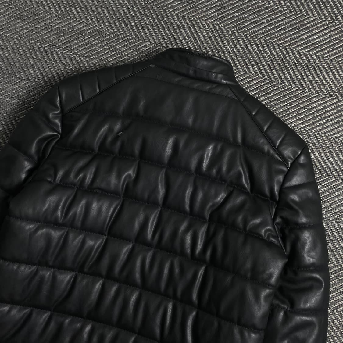 게스 패치 로고 퀄팅 패딩 자켓 블랙y 4367 상품이미지6