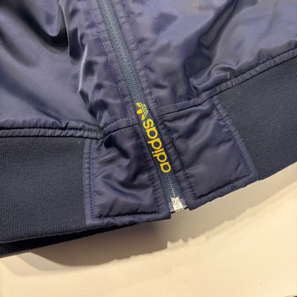 [100] 아디다스 파이어버드 오리지널스 네이비 봄버 자켓 C573 상품이미지5