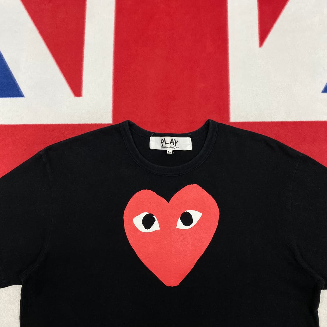 꼼데 레드하트 반팔티  XL 상품이미지3