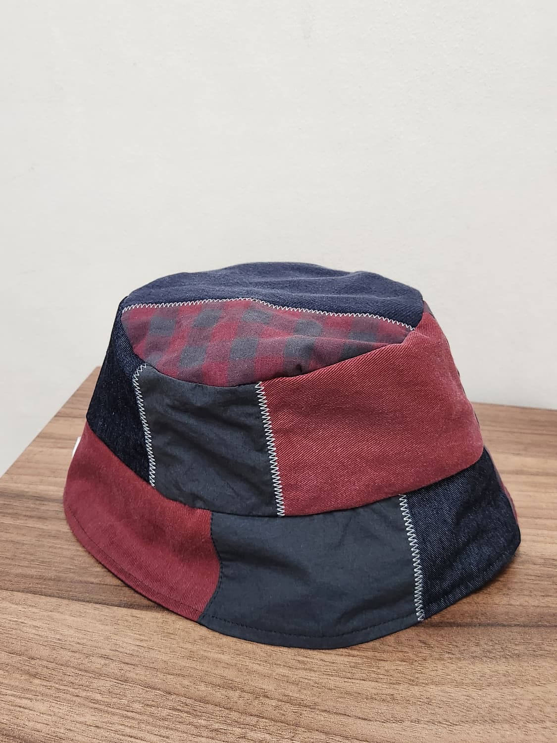(no.2) 리버시블 패치워크 버킷햇 Navy&Burgundy Mix 상품이미지2