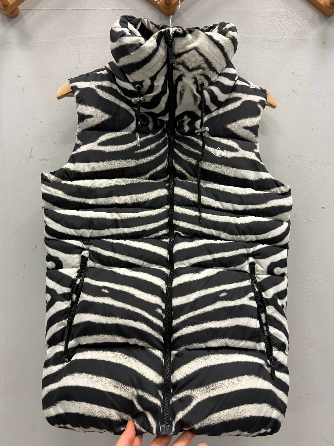아디다스 하이넥 지브라 패딩베스트 95  상품이미지3
