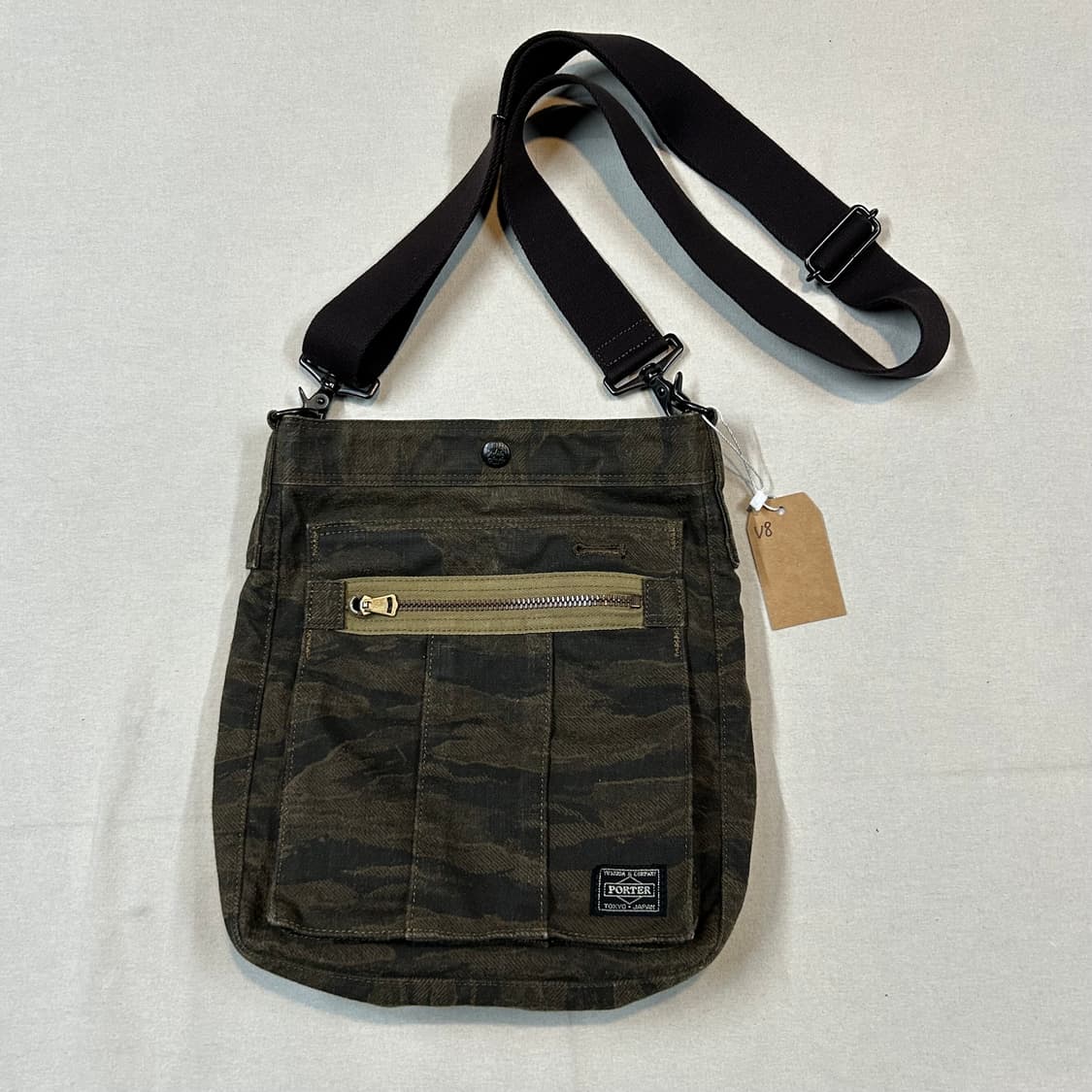 요시다 포터 타이거 카모 숄더백 크로스백 70주년 한정판 V8 상품이미지1