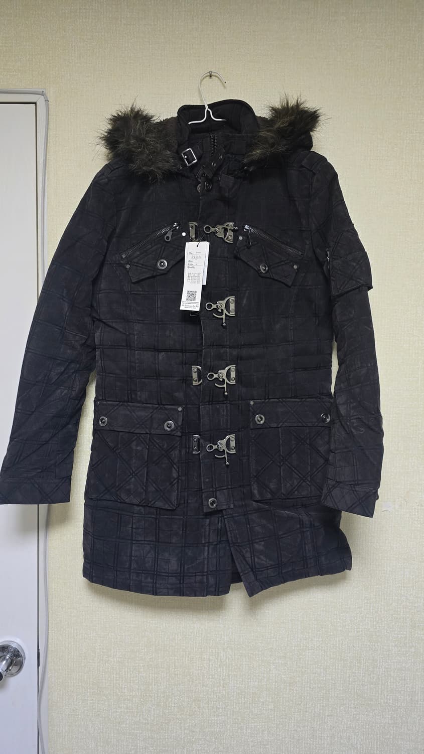 In The Attic 버클 퍼 후드자켓 상품이미지1