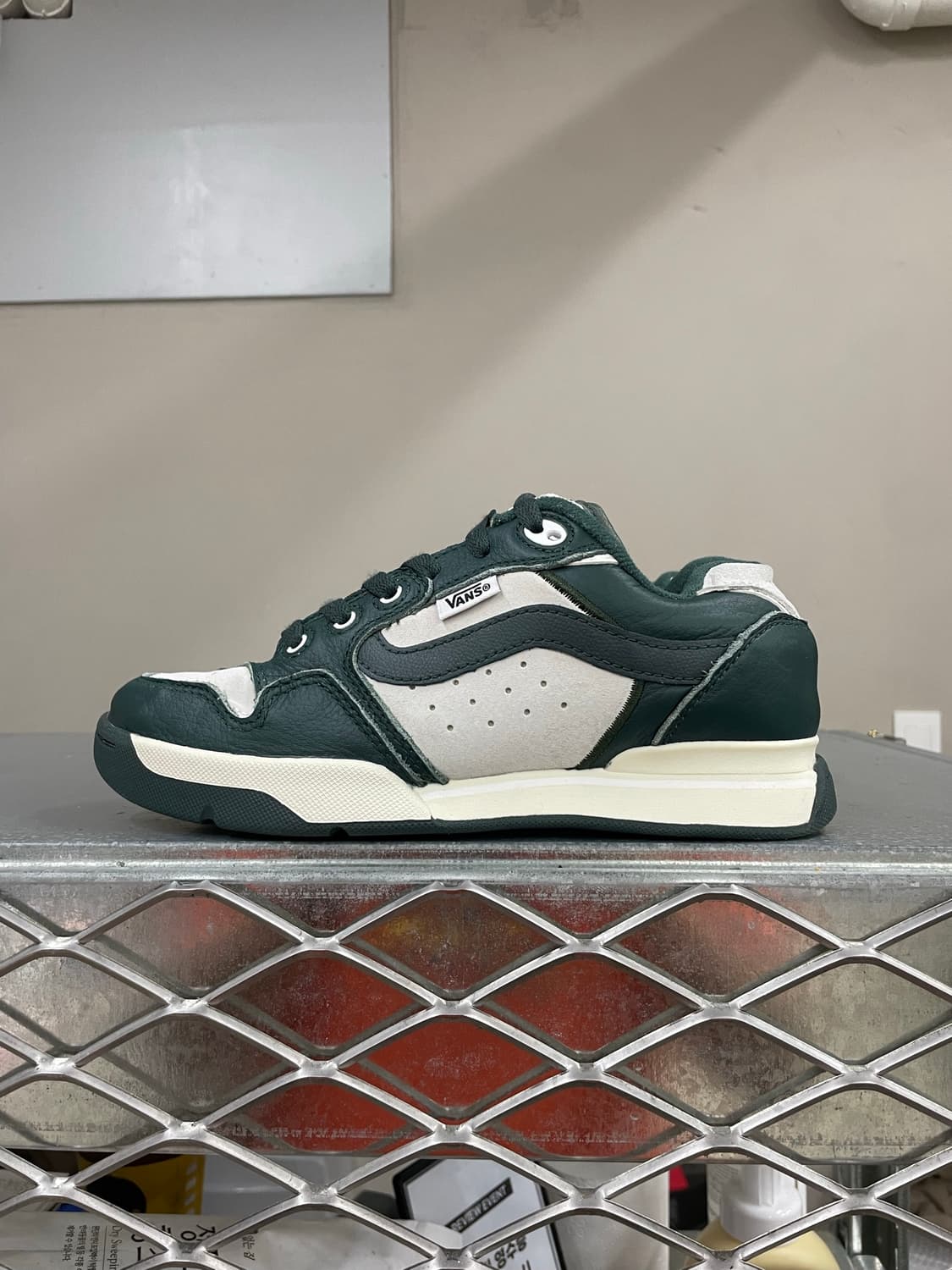반스 로울리 XLT LX 그린 화이트 240 (gr-5393) 상품이미지1