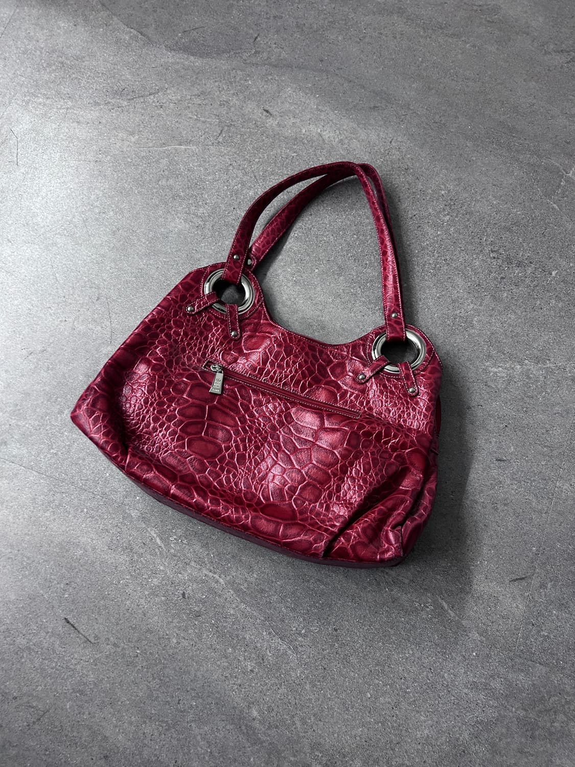 Daks Croc Embossed Shoulder Bag 상품이미지5