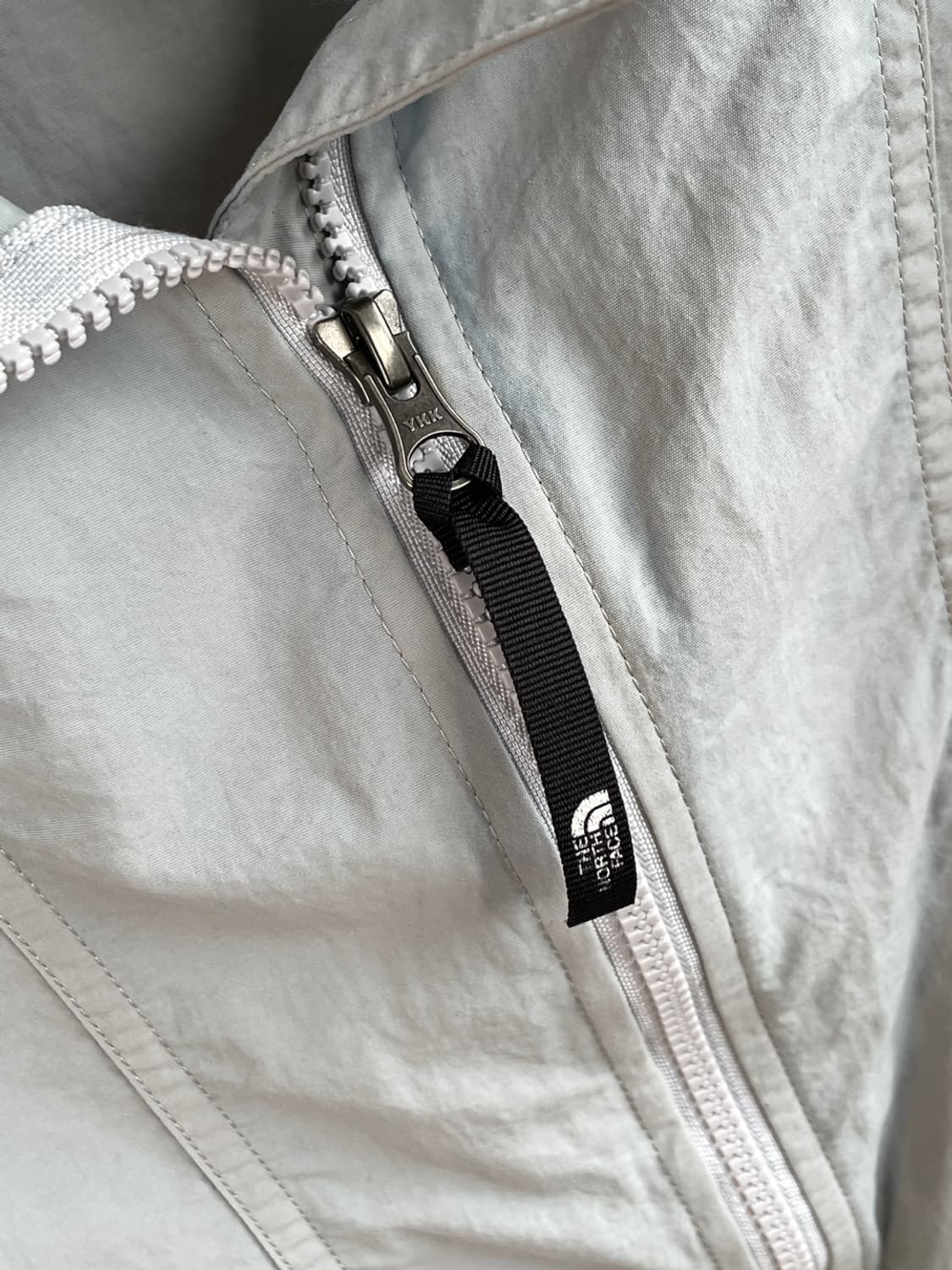 노스페이스 미드 로고 바람막이 상품이미지5